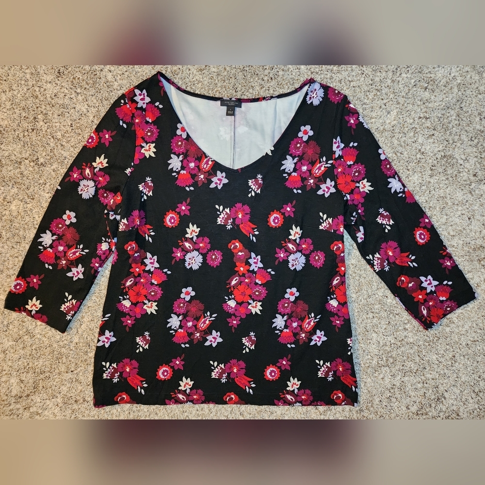 Ann Taylor Factory Women Stretch Ponte v neck 3/4 sleeves Lg